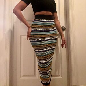 Textured knit pencil skirt